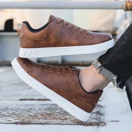 Atlas Casual Sneakers - Men's casual sneakers with a modern design, perfect for everyday wear, walking, and travel. Comfortable and stylish.