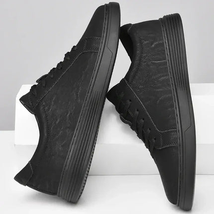 Callide™ Leather Sneaker - Men's casual sneakers in genuine leather, perfect for comfortable everyday wear and versatile modern style.