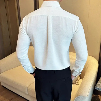Cambridge Dress Shirt showcasing breathable cotton blend and stylish fit for modern menswear, ideal for casual and formal occasions.
