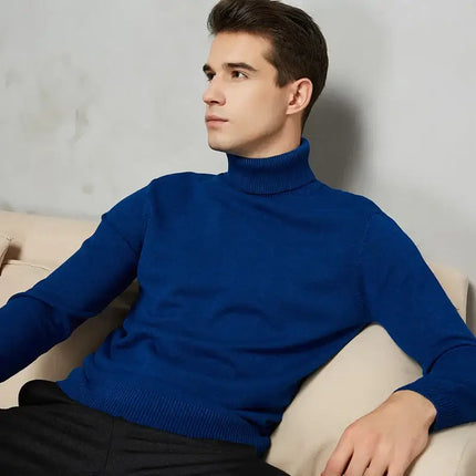 Langston Turtleneck for men; knitted sweater combining warmth and comfort, ideal for winter layering and everyday wear.