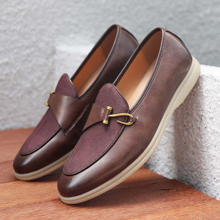 Matteo Leather Loafers with suede and hook detail, men's luxury slip-on formal shoes, showcasing elegance and orthopedic comfort.