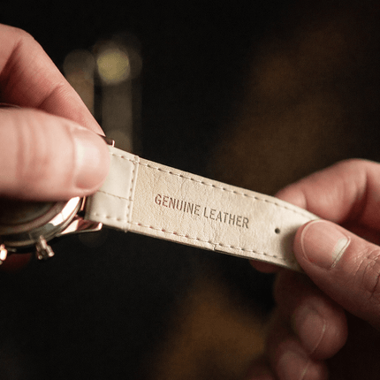 Close-up of genuine leather strap for Monarch Automatic – Signature Edition watch, showcasing durability and elegance.