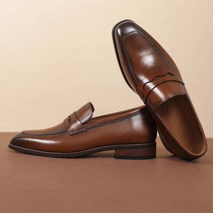 Regente Cowhide Leather Loafers for men, elegant slip-on formal loafers with premium cowhide leather, lightweight and sophisticated design.