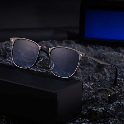 Sartori Shades polarised sunglasses, sleek metal frame, UV400 lenses, ideal for modern style and everyday wear