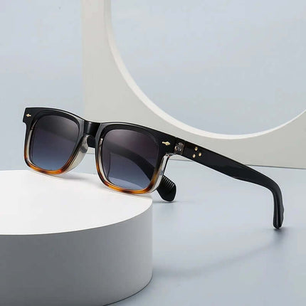 Veloce Classic Shades: UV protection sunglasses with polarized lenses for men, ideal for stylish everyday wear, driving, and outdoor use.