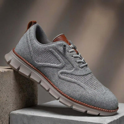 Vercelli Flyknit Sneakers for men, breathable casual sneakers, stylish and comfortable for everyday wear and travel, gray color.