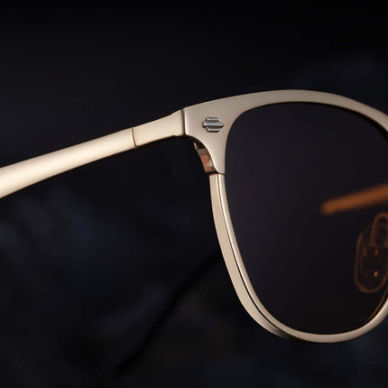 Vinton Retro Shades, stylish polarized UV protection sunglasses for men, lightweight and perfect for driving, travel, and outdoor activities.